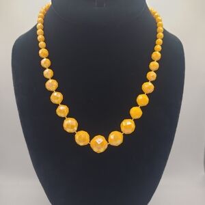 Vintage Irridescent Yellow Beaded Necklace